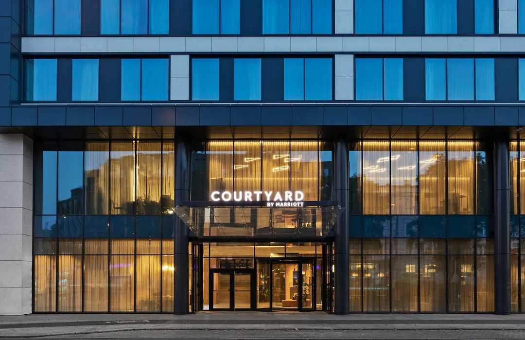 Courtyard By Marriott Szczecin City-1